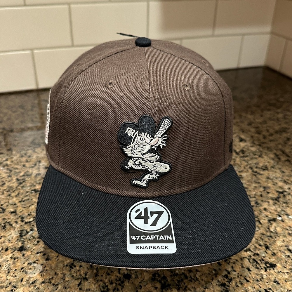 Detroit Tigers Coked Out Tiger '47 Captain Snapback Hat Brown New